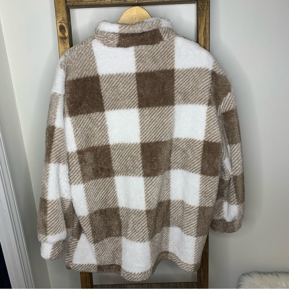 SHEIN Plaid Shacket - Picture 5 of 5